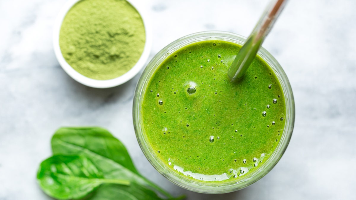 Smoothie with moringa